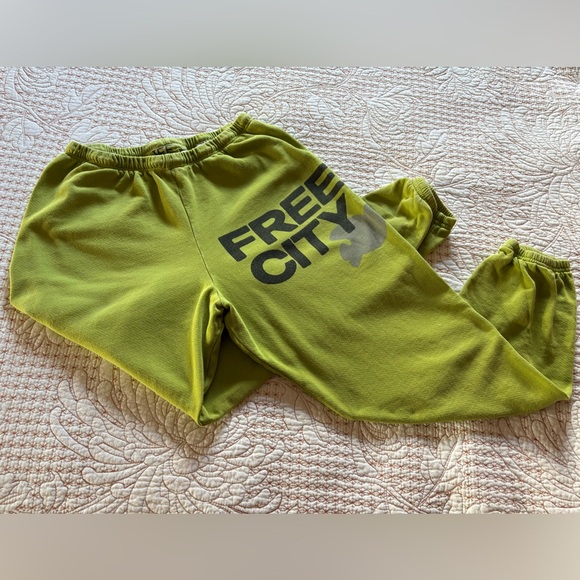FREECITY Lime Green Joggers - Picture 5 of 5